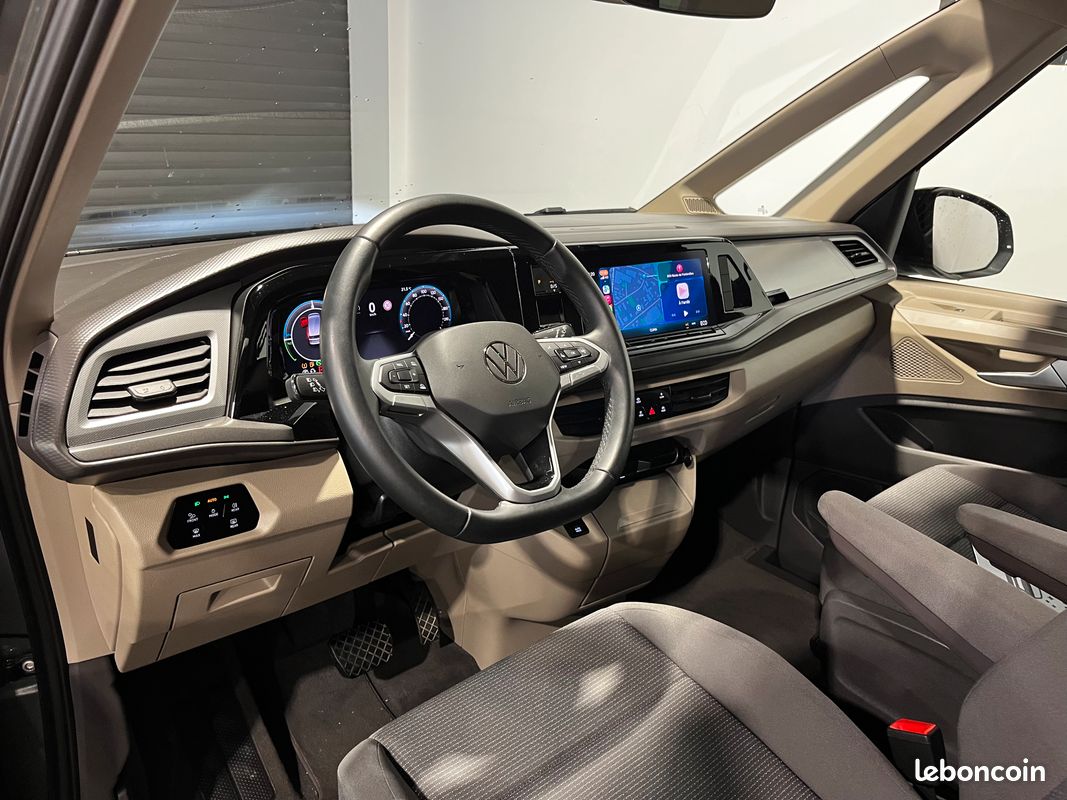 Volkswagen Multivan t 7 1.5 e-hybrid 245 Cv (image 8)