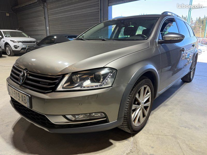Volkswagen Passat Alltrack 4x4 2.0 TDI 16V 140CV 4 MOTION DISTRIBUTION NEUVE (image 1)