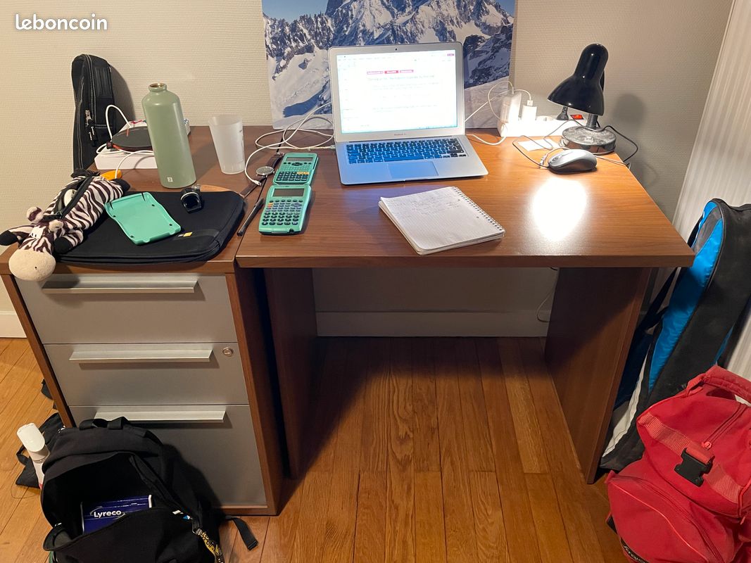 Bureau avec bloc de tiroirs (image 1)