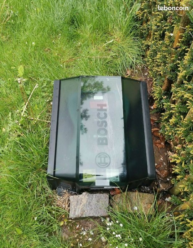 Robot tondeuse Bosch S+ 400 (image 2)