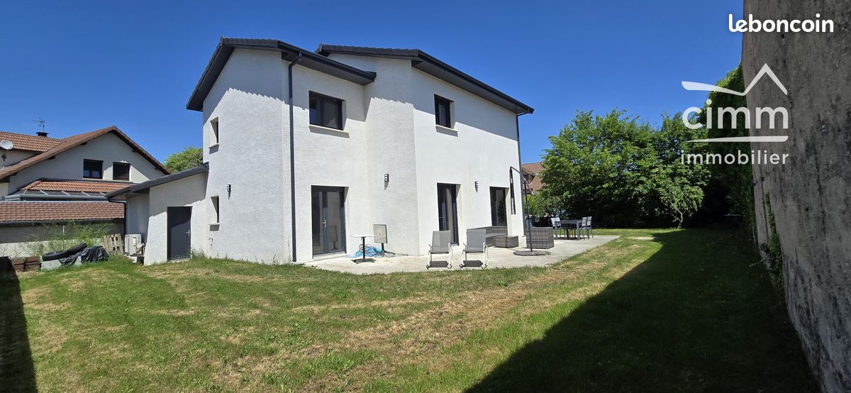 Maison 5 pièces 124 m² · à Sillans · 124 m² · 325 000 €