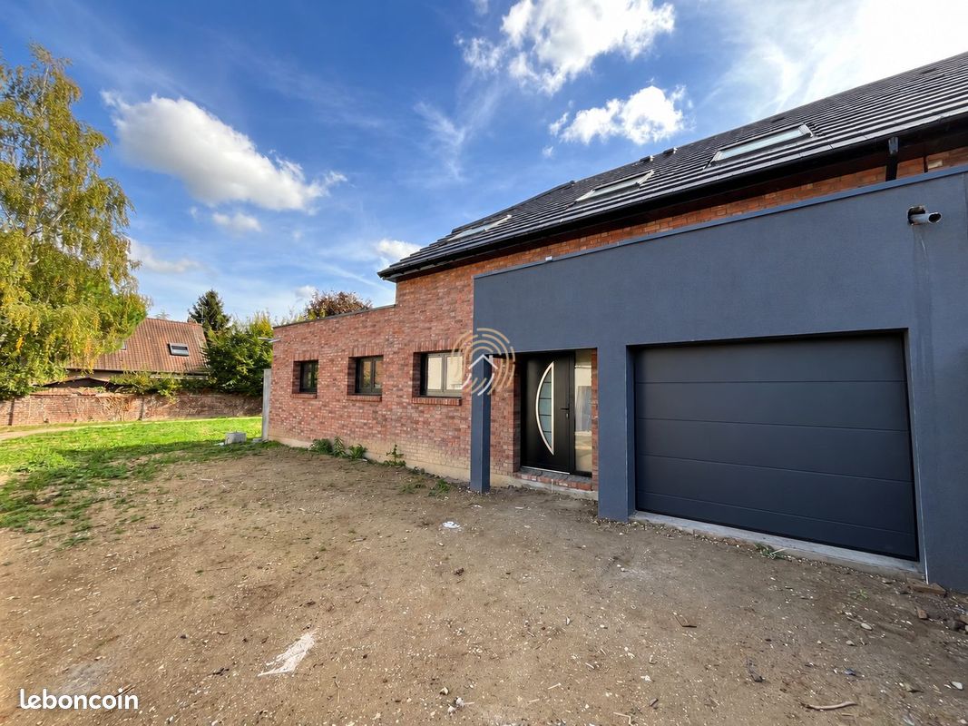 Maison 6 pièces 155 m² · à Cuincy · 155 m² · 290 000 €