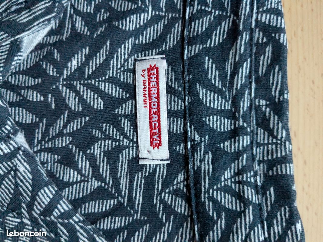 Chemisier Damart Imprimé Bleu – Taille 54, Manches Longues, Neuf Sans étiquette