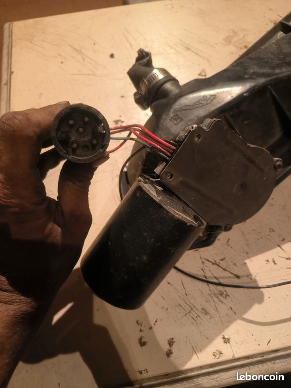 Moteur d'essuie glace avant jaguar xj40 (image 3)