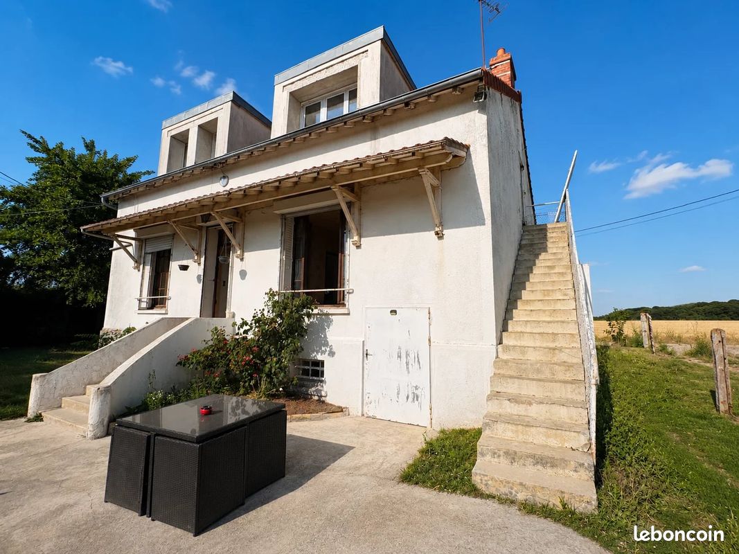 Maison 7 pièces 145 m² · à Jouy-le-Châtel · 145 m² · 247 000 €