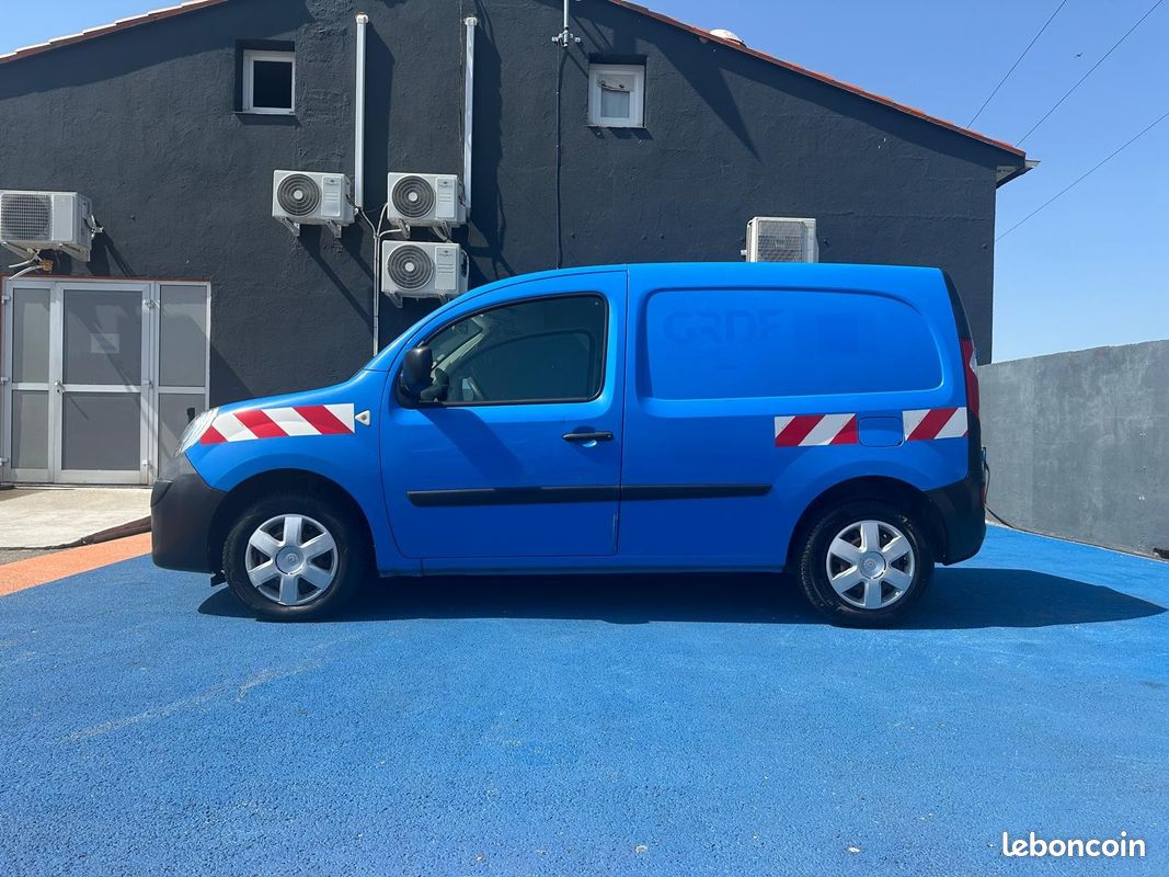 Renault Kangoo Break /Express / RENAULT KANGOO EXPRESS - L1 1.5 DCI 70 ECO2 GENERIQUE (image 2)