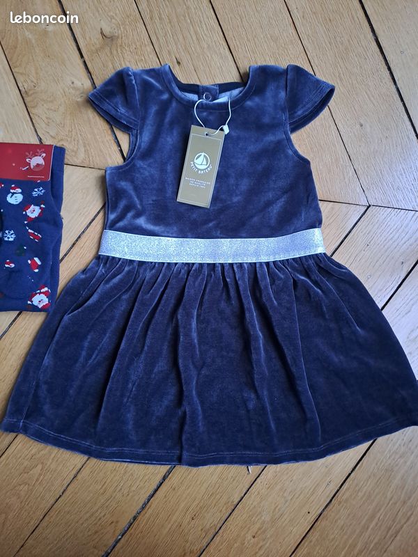 Lot neuf robe velours marine Petit Bateau ans collants