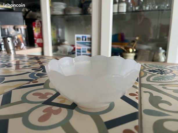 Lot De 3 Ramequins / Coupelles Blanches Huilor - Bords Ondulés, Hauteur 4.5 Cm - Verre - Occasion