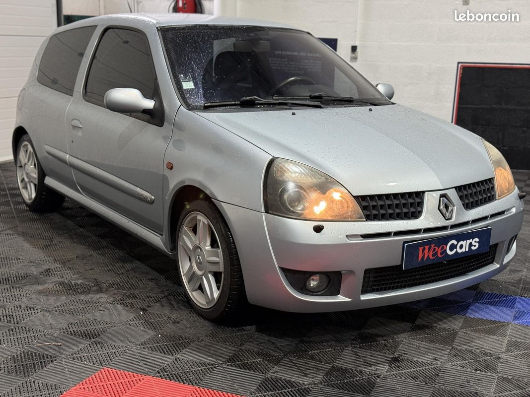 RENAULT CLIO RS 2.0i 16V 172ch - Garantie 3 MOIS (image 3)