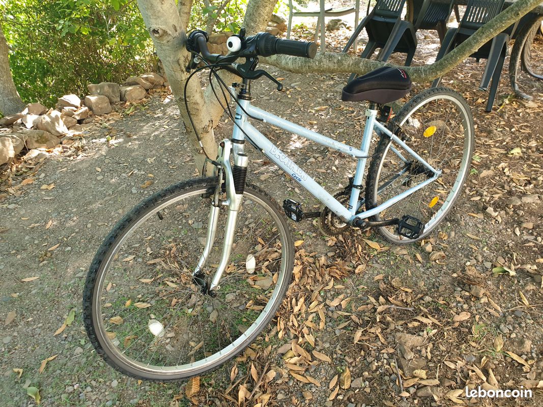 Vélo femme Decathlon Riverside – VTT 21 vitesses Vélos