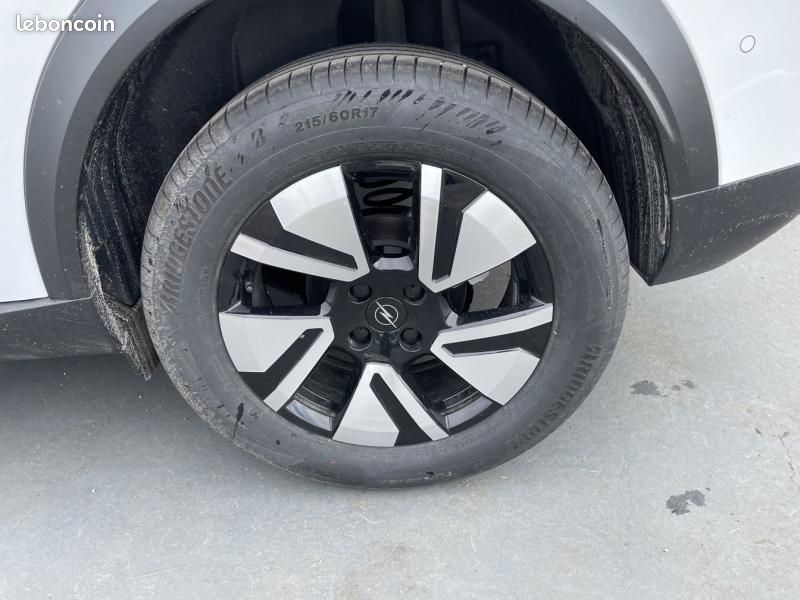 Opel Frontera 1.2 Turbo Hybrid 145ch GS e-DCT6 (image 9)