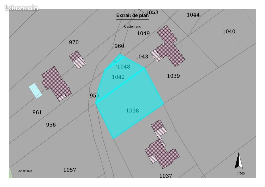 Terrains constructibles · à Castelfranc · 28 000 €