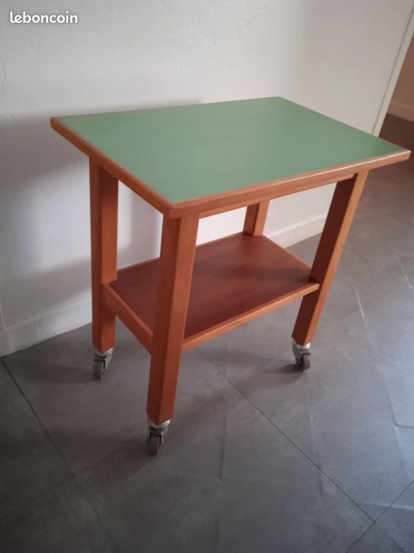 Desserte à roulettes (liquidation) (image 1)