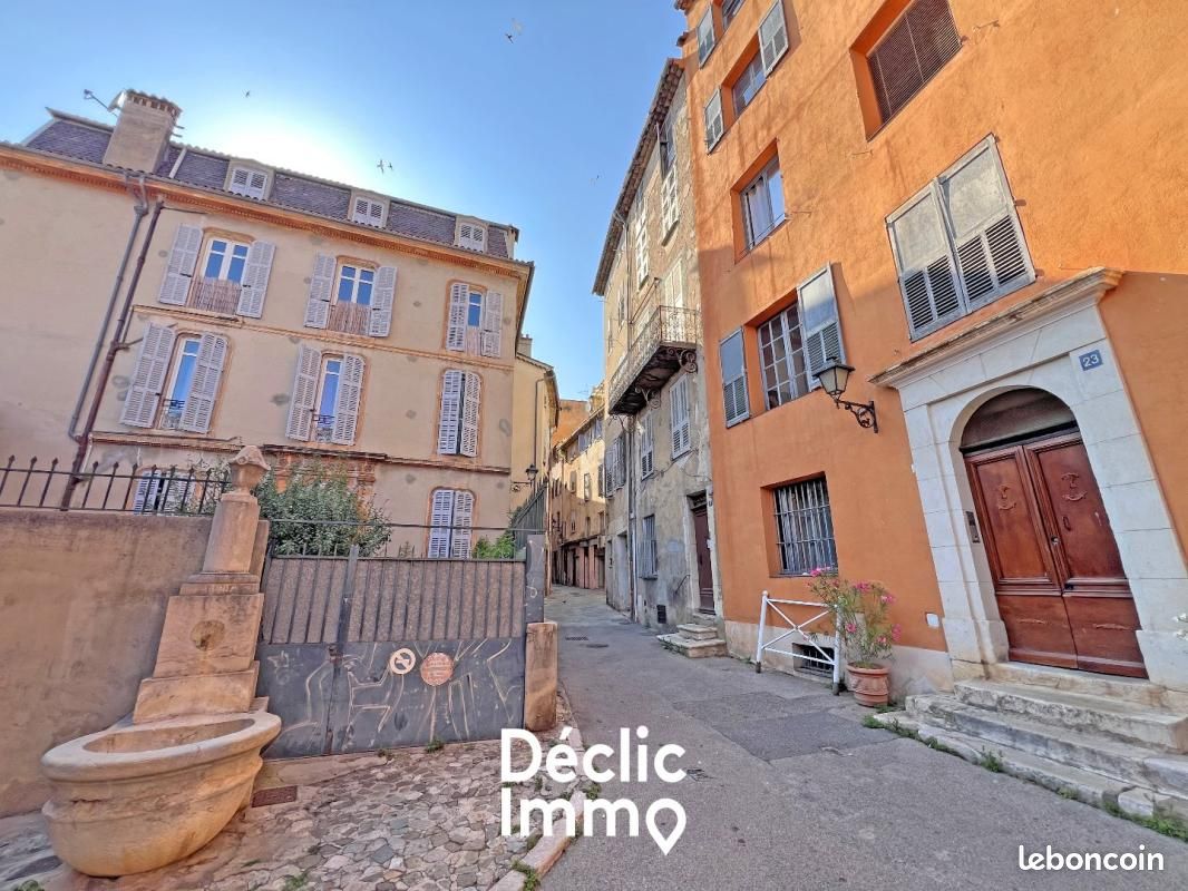 Maison 7 pièces 164 m² · à Grasse · 164 m² · 275 000 €
