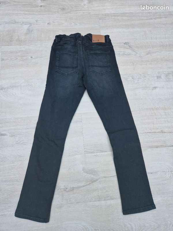 Pantalon noir (image 2)