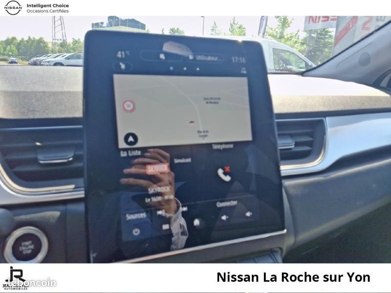 Renault Captur 1.6 E-Tech hybride 145ch Techno Fast Track (image 13)