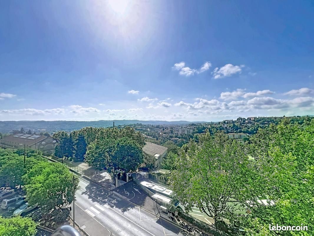 Appartement 2 pièces 39 m² · à Grasse · 39 m² · 127 000 €