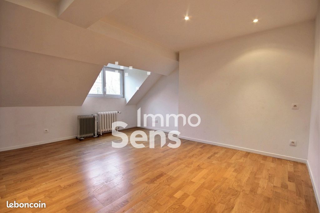 Appartement 2 pièces 31 m² · à Lille · 31 m² · 776 €