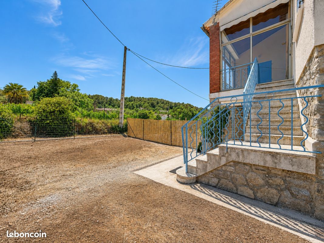 Maison 4 pièces 82 m² · à Pierrefeu-du-Var · 82 m² · 270 000 €