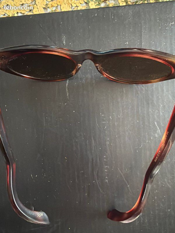 Très jolies lunettes écaille Martine Alexis (image 5)