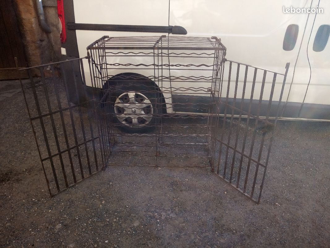 Porte bouteille avec porte (image 2)