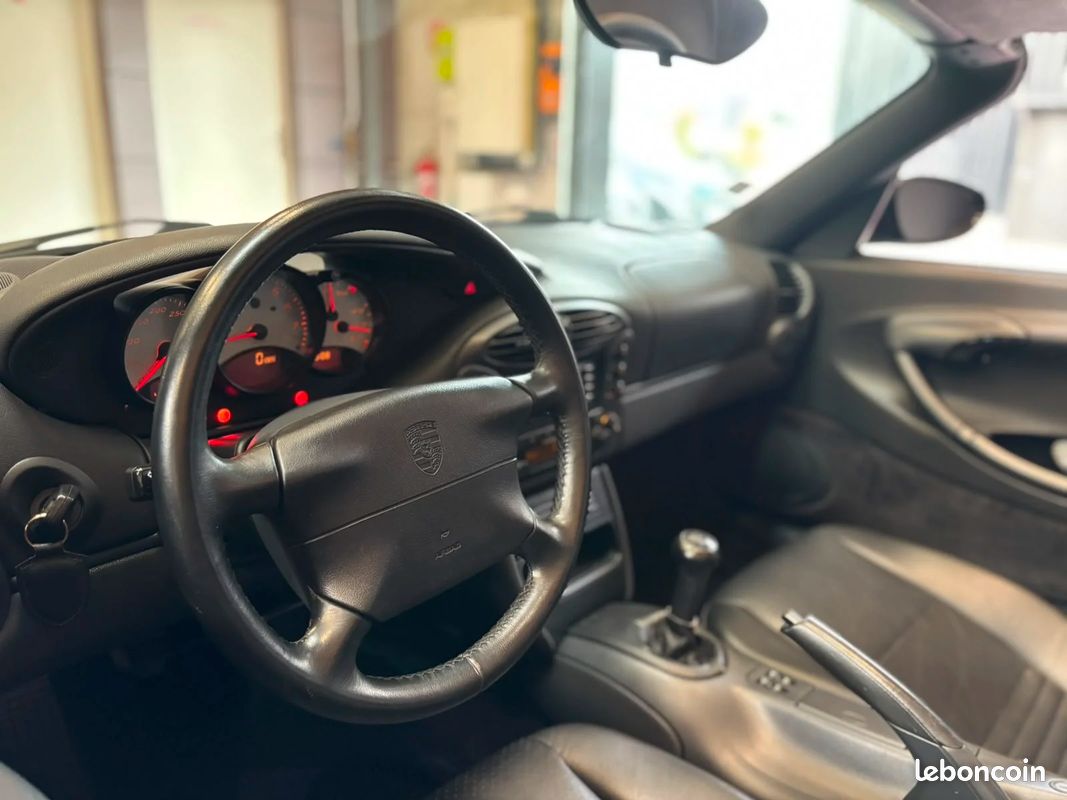 Porsche Boxster 986 2.5 204ch 1999 (image 21)