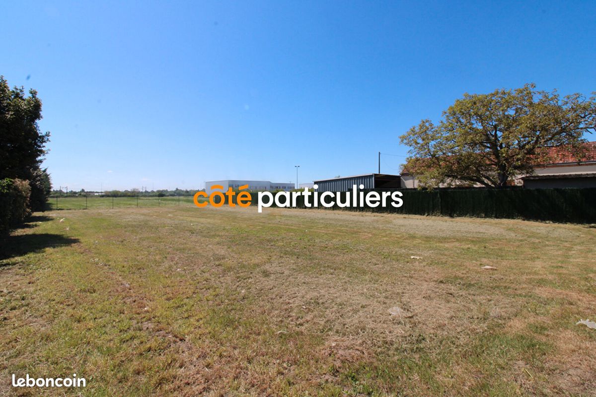 Terrain 804 m² · à Saint-Jean-le-Blanc · 804 m² · 99 990 €