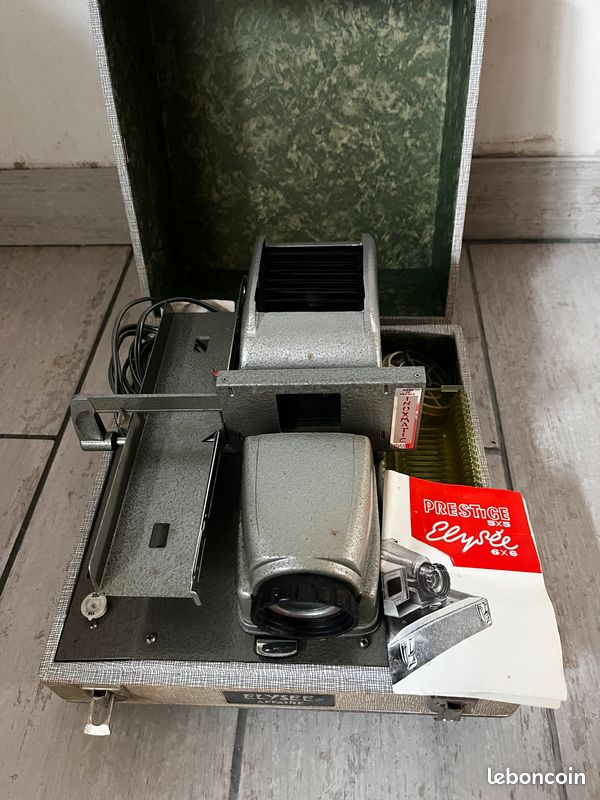 ANCIEN PROJECTEUR DIAPOSITIVES ROB 24x36 - Vintage - Fonctionne EUR 40