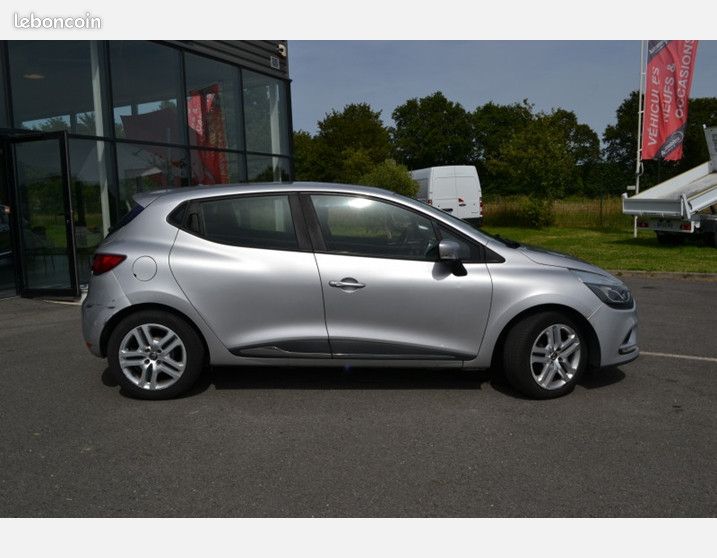 Renault CLIO IV 1.5 DCI 75CH ENERGY BUSINESS 5P EURO6C (image 3)