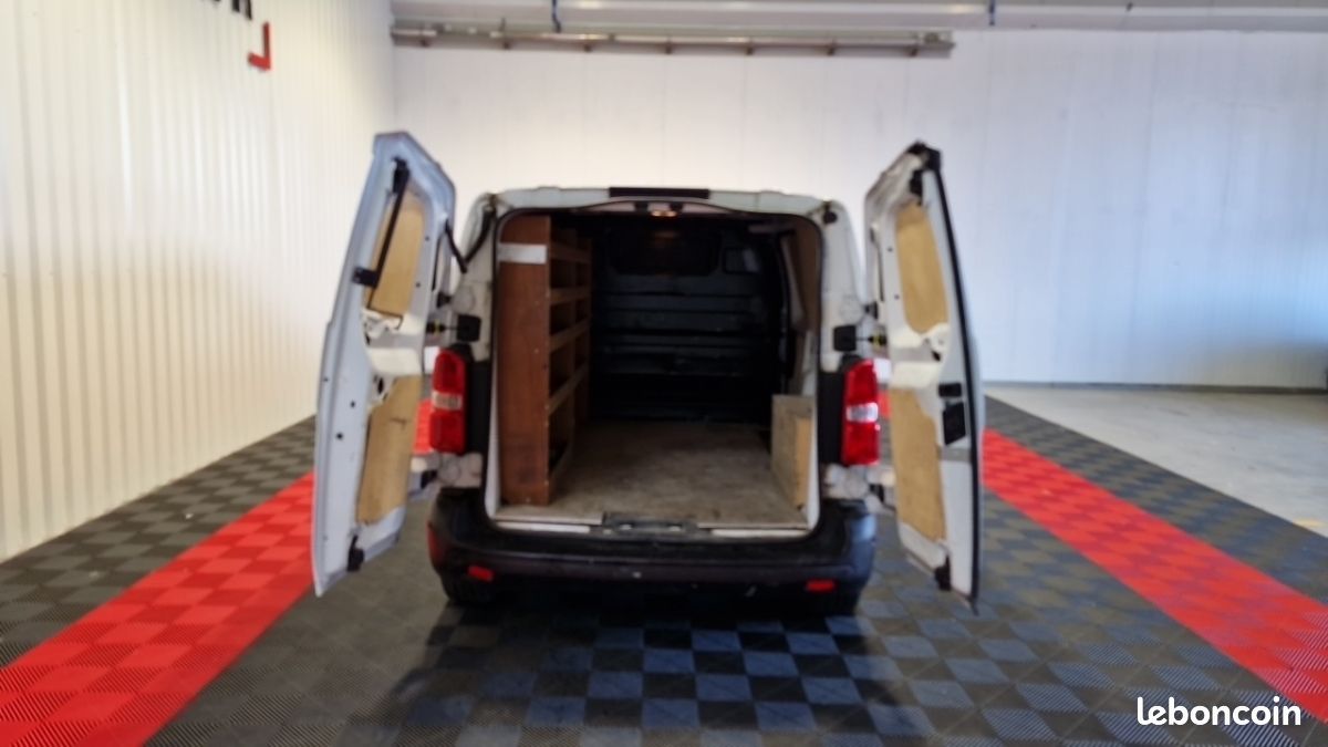 Citroën Jumpy m bluehdi 120 ss bvm6 driver 300 nm (image 6)