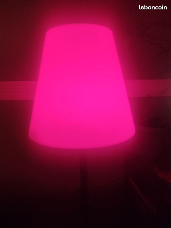 Lampadaire terrasse bluetooth (image 6)