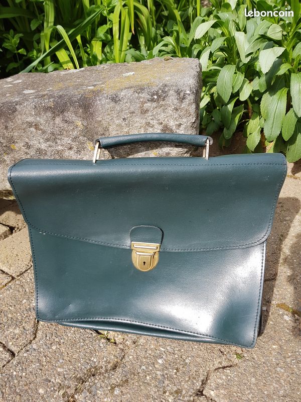 Cartable vintage (image 1)