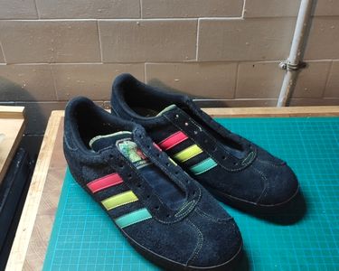 adidas gazelle silver green womens adidas Originals x Bob Marley SL 72 RS "Jamaica"