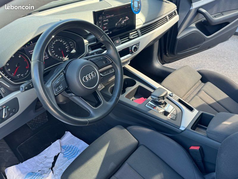 Audi a5 40 2.0 tfsi 190ch tronic 7 faibles kms excellent état (image 10)