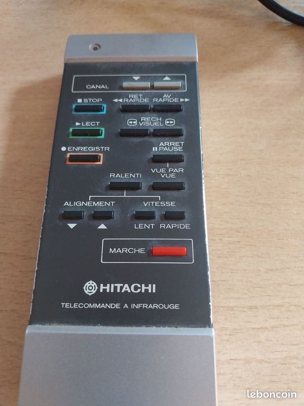 Magnétoscope Hitachi VT-MX828E VHS - Bon état Fonctionnel, Télécommande Incluse