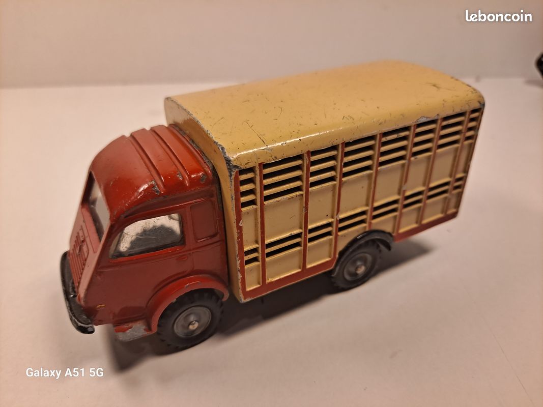 RARE boite originale du RENAULT 2,5 T BETAILLERE bleue CIJ ref 4/50