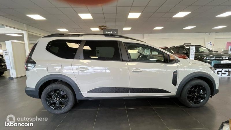 Dacia Jogger 1.8 hybrid 155ch Expression 5 places -25 (image 4)