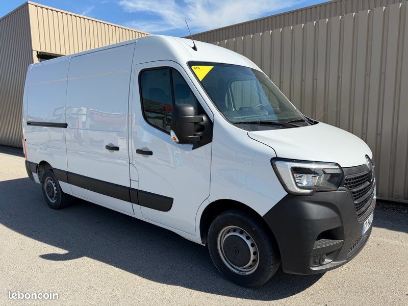 Renault Master III ph3 L2/H2 2.3 dci 135cv bvm6 Confort / 1*main / 2024 / 48.000km / Révisée / 20.000e ht 23.990e ttc Garantie 6 mois (image 1)