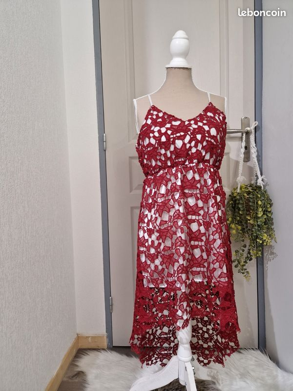 Robe En Dentelle Rouge Esprit – Taille 38, Longueur Cheville, Décontractée