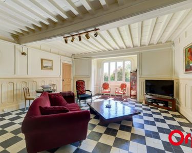 Maison 1 585 000 € - 407 m²