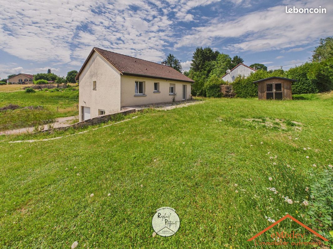 Maison 6 pièces 95 m² · à Uriménil · 95 m² · 172 000 €
