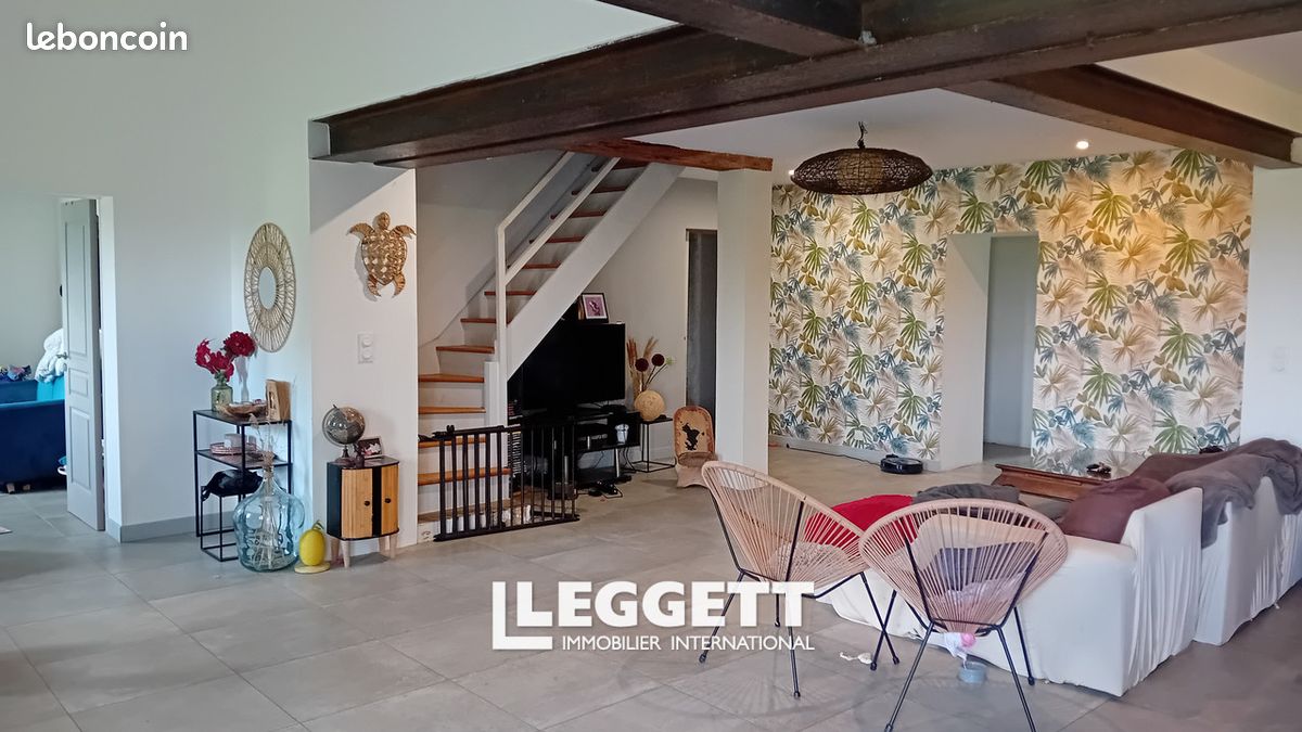 Maison 6 pièces 190 m² · à Loretz-d'Argenton · 190 m² · 259 000 €