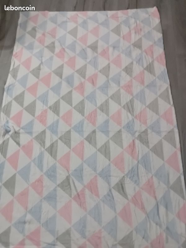 Petite couverture (image 1)