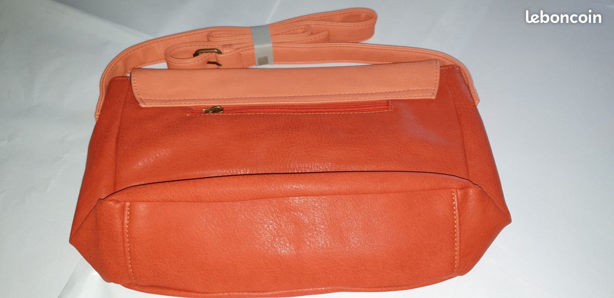 Elegant Sac à main bandoulière neuf (image 2)