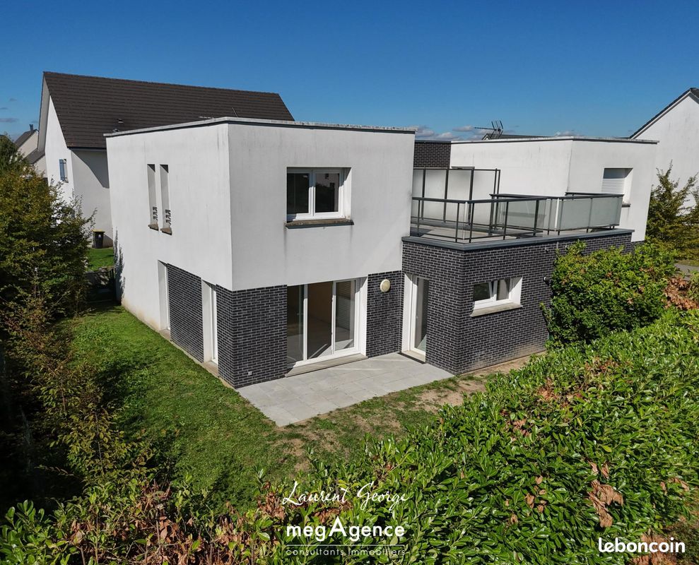 Maison 4 pièces 94 m² · à Saint-Aubin-Celloville · 94 m² · 215 000 €