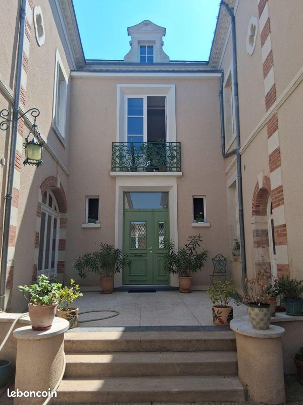 Maison 26 pièces 480 m² · à La Flèche · 480 m² · 749 320 €