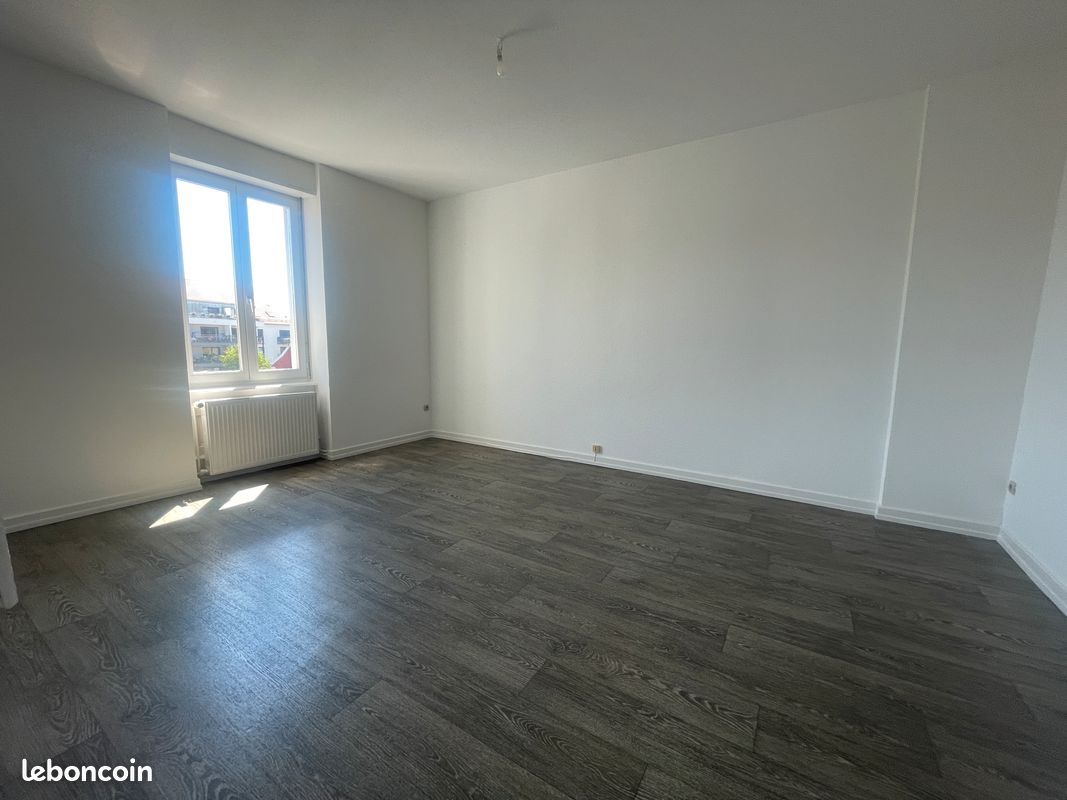 Appartement 2 pièces 82 m² · à Colmar · 82 m² · 740 €/mois