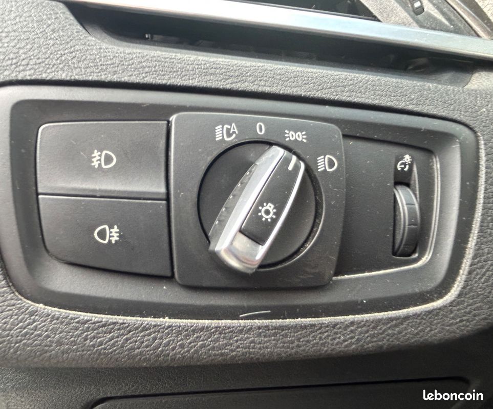 BMW X1 2.0 D 190 CH XLINE SDRIVE BVA- ENTRETIEN BMW-CAMERA DE RECUL+HAYON ELECTRIQUe (image 15)