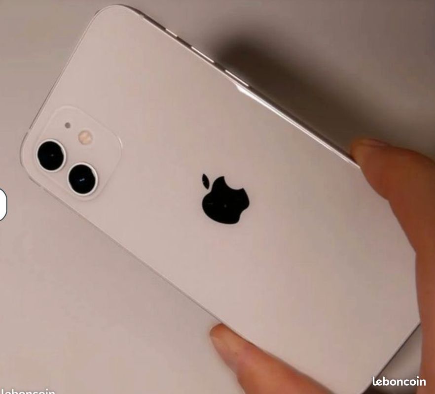 IPhone 12 (image 2)