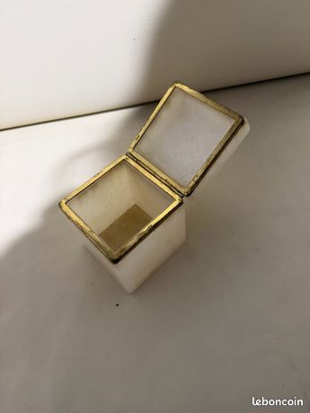 Ancienne boite à bijoux en albatre véritable/ Fait main/ Made in Italy